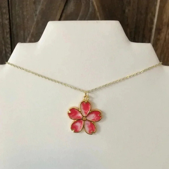 Handmade Epoxy Resin Flower Red, White & Gold Necklace Cottage Prairie New NWT - Picture 2 of 3